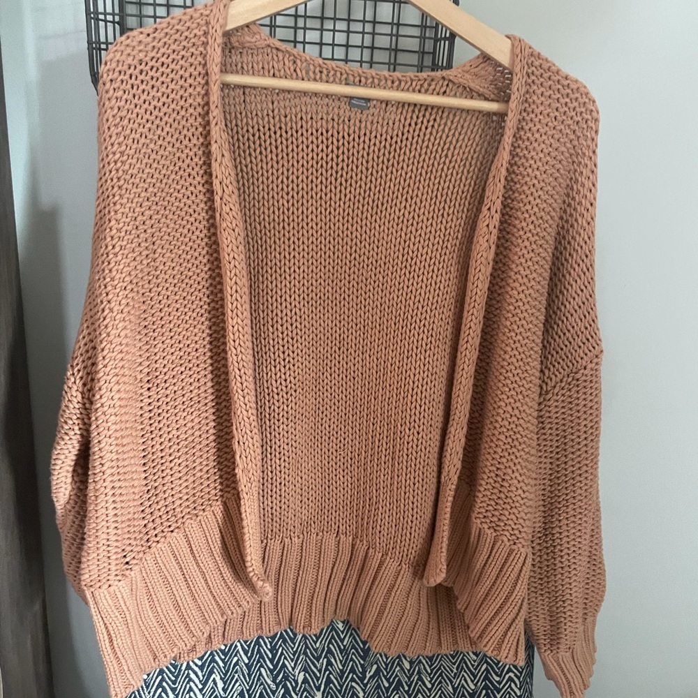 Knit hobo AERIE cardigan.